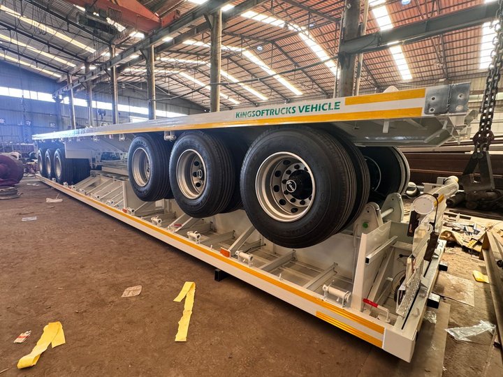 HOWO Trucks and 3-Axle Flatbed Trailers for Africa