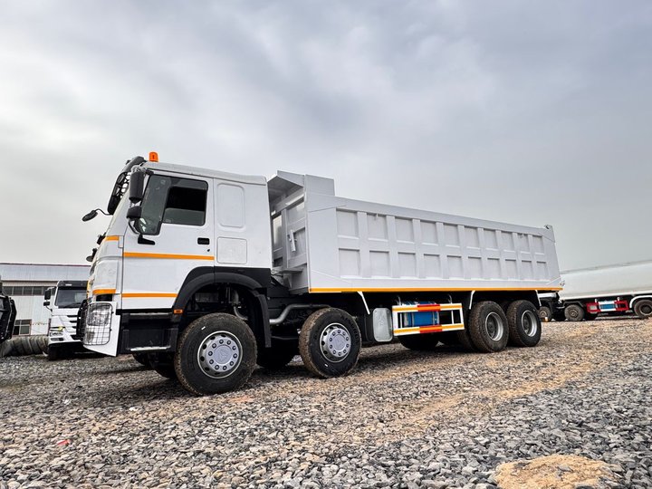 HOWO 8x4 tipper